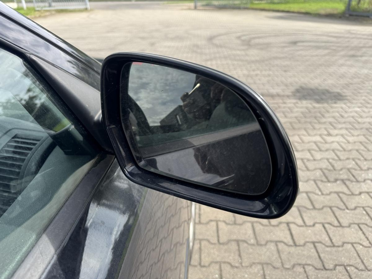 Skoda Octavia 2 original Au&szlig;enspiegel rechts elektrisch anklappbar Umfeldbeleuchtung Facelift Bj.2009
